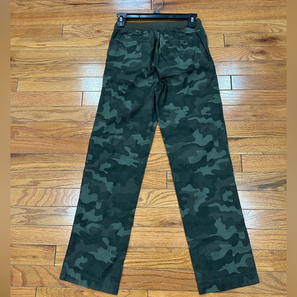 Lands End size 10-12 boys. Excellent unused condition. - Picture 2 of 4